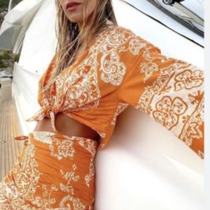 Zara orange bandana floral print tie front top, size medium